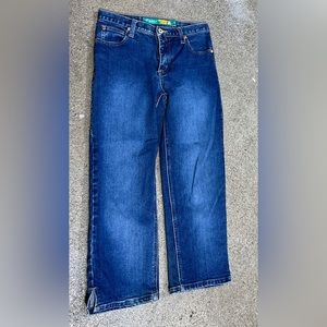 Venus Fly Trap girls sz 3 capri jean